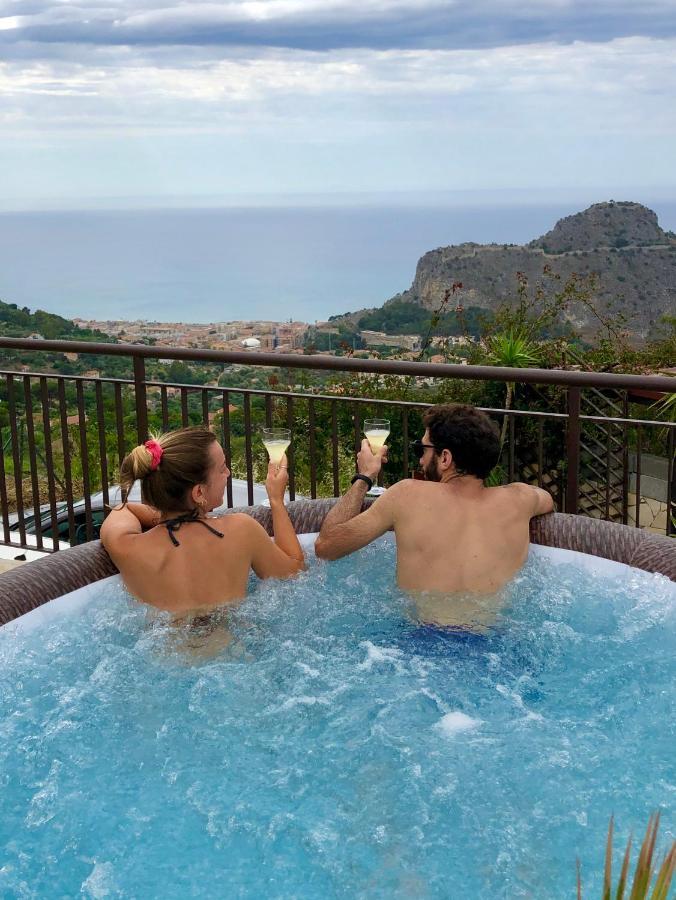 B&B Roomantic & Piscina Idromassaggio Cefalù Exterior foto