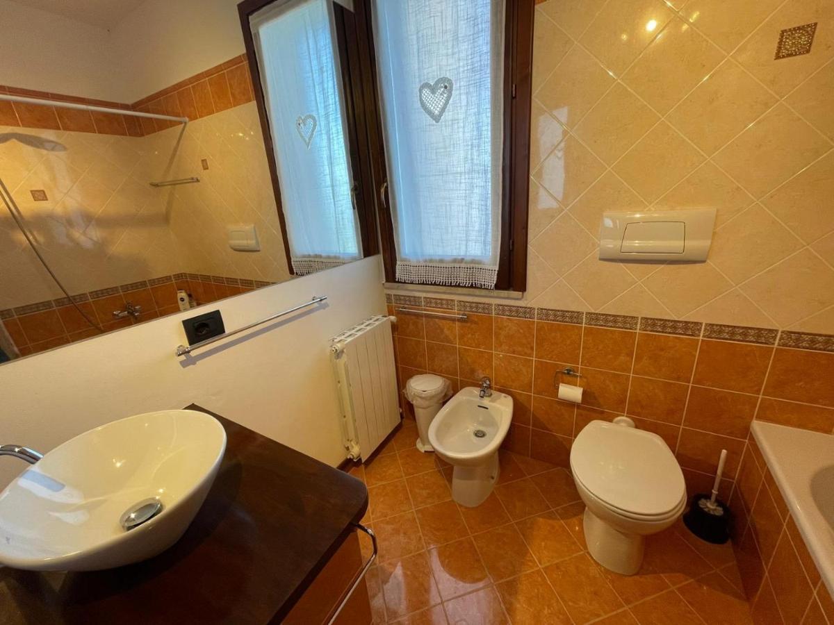 B&B Roomantic & Piscina Idromassaggio Cefalù Exterior foto